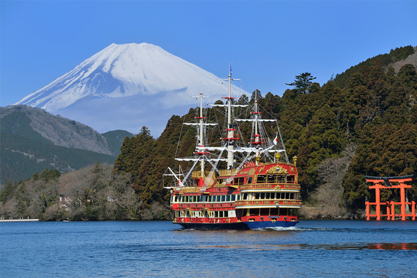 レンタカーで行くオススメスポット③箱根海賊船